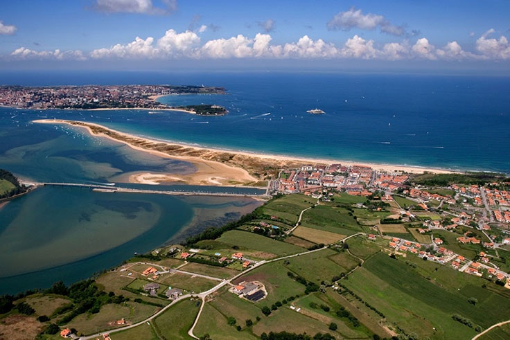 babia de santander caracteristicas