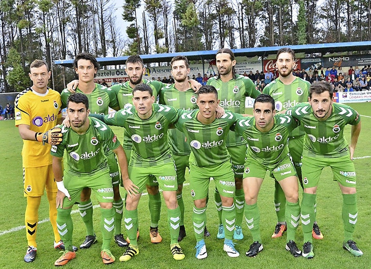 El Racing se despide de la Copa, pero el sueño del ascenso continúa