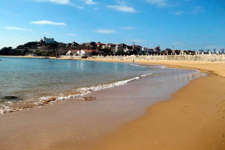 playa de los bikinis