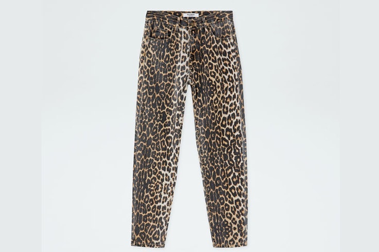 pantalon-animal-print-estampado-leopardo-pull-and-bear