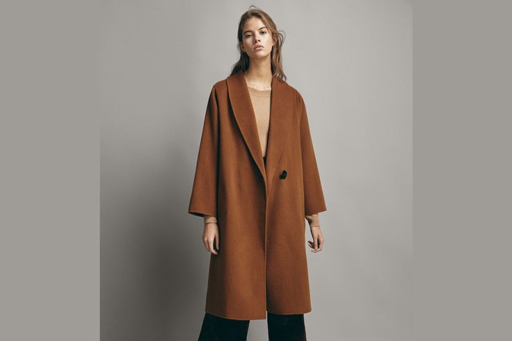 abrigo-marron-largo-massimo-dutti