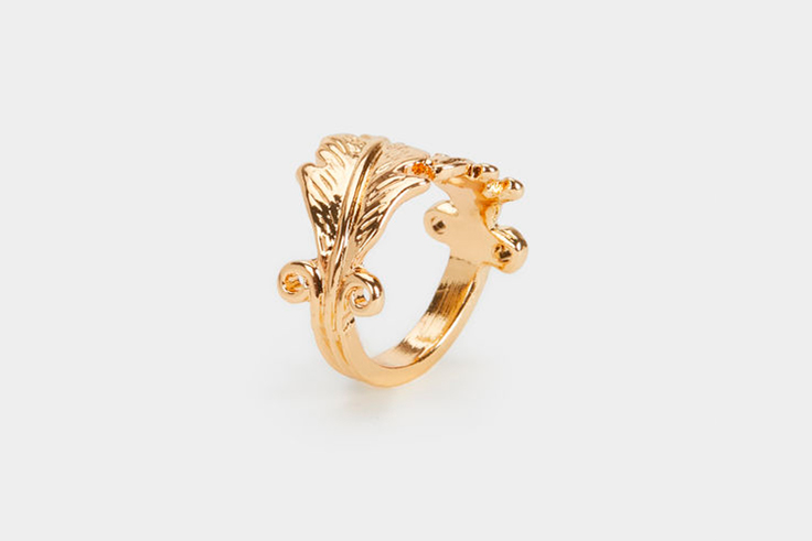anillo-dorado-hoja-parfois