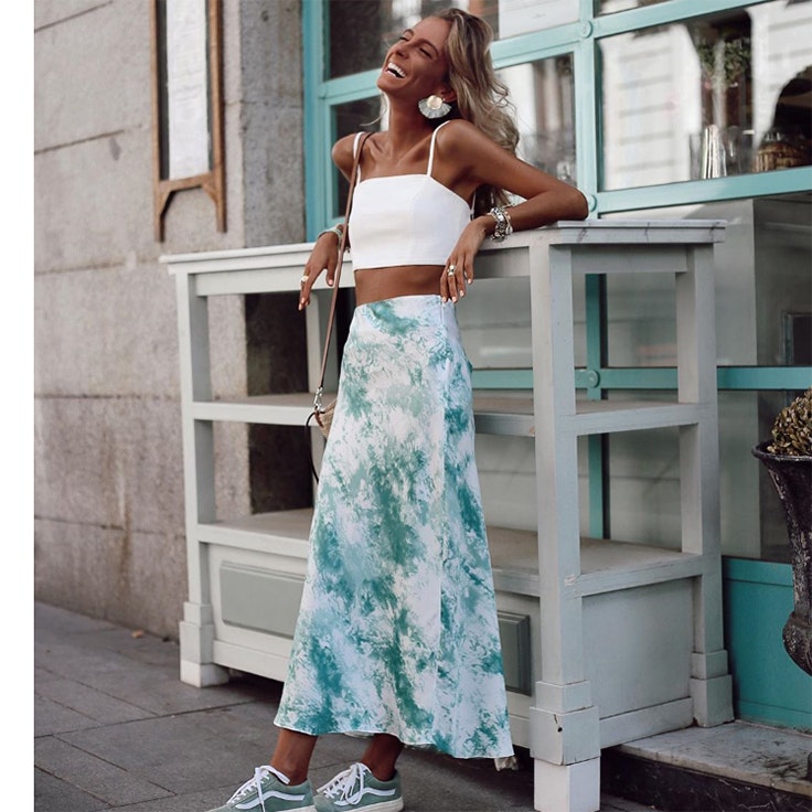 paula argüelles falda midi tie dye