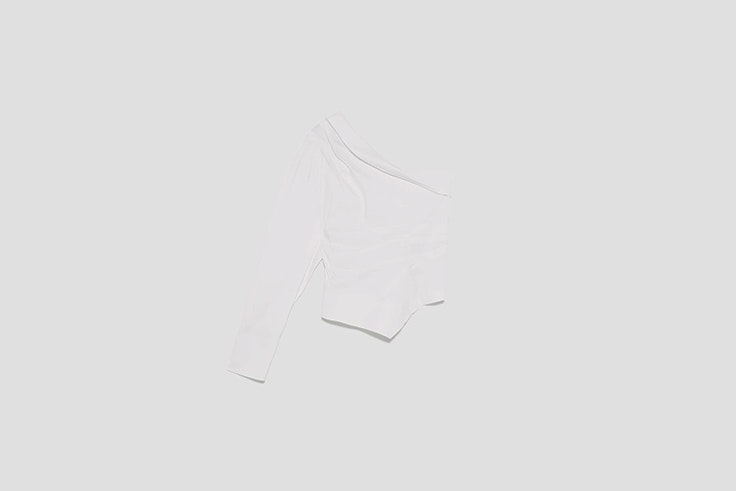 top zara escote asimétrico