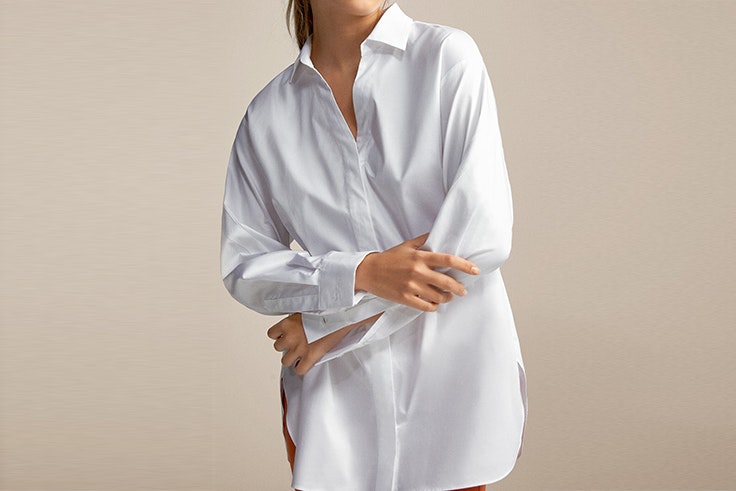 cmaisa blanca popelin pedro del hierro cortefiel Carla Estévez