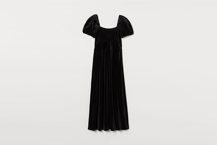 vestido negro de velour de hym looks de fiesta