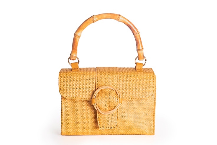 Bolso mini en color mostaza de Paco Martínez
