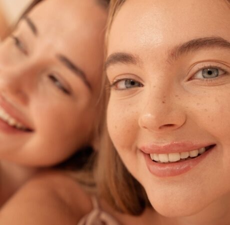 Maquillaje glow para el verano, piel radiante y ligera