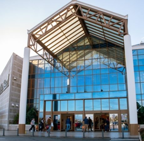 Valle Real, el Centro Comercial de Cantabria donde la suerte te espera
